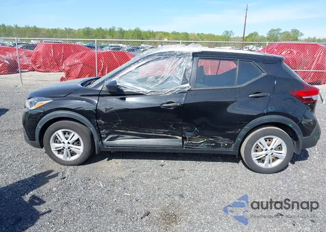 2019 Nissan Kicks S z USA, uszkodzony, nr VIN 3N1CP5CU3KL549138